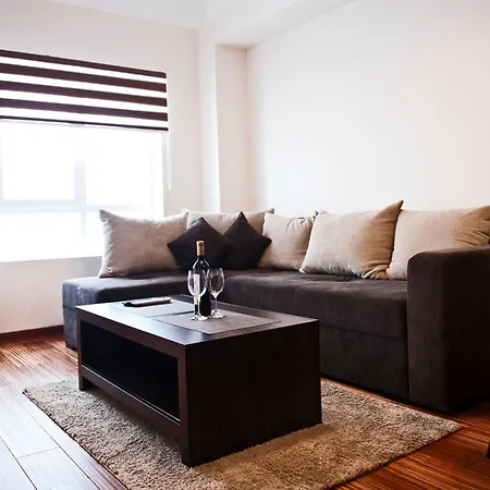 Apartment Maximus Kraljevi Cardaci
